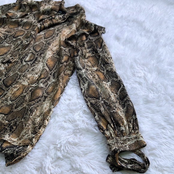 Zara Snake-print Blouse - Picture 8 of 11